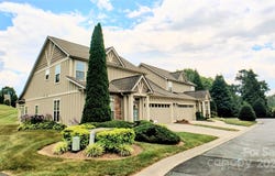 22 Florian Lane, Fletcher, NC 28732