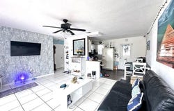 578 Tallulah Rd, Lake Worth, FL 33462