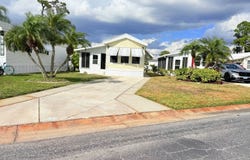42 CROWNPOINT, NOKOMIS, FL 34275