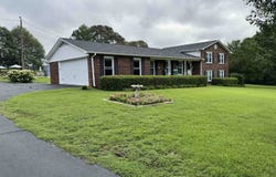 504 Jonas Circle, Chesnee, SC 29323