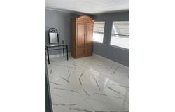 8700 SW 21st St, Davie, FL 33324