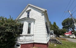25 Pleasant Street, Lubec, ME 04652