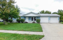 1323 Sunnyglenn Court, Bluffton, IN 46714-1661