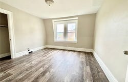 352 2nd St, Pitcairn, PA 15140