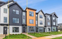 2031 LARKIN AVE, CROZET, VA 22932
