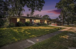 705 W Jefferson Street, Kouts, IN 46347