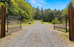211 SOUTH BEACH CT, Neskowin, OR 97149