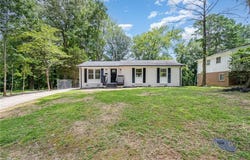 1807 Carlton Avenue, Greensboro, NC 27406