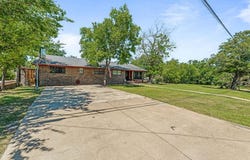810 Alexander Road, Stephenville, TX 76401