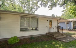 1414 N Jefferson Street, Litchfield, IL 62056