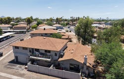 3364 W HARMONT Drive, Phoenix, AZ 85051