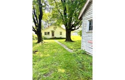 862 S Gardner st, Scottsburg, IN 47170