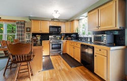 1 Castle View Lane, Belgrade, ME 04917