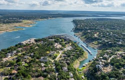 402 Seawind ST, Lakeway, TX 78734