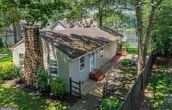 242 BEACHWOOD RD, PASADENA, MD 21122