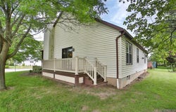 831 Robin Road, Amherst, NY 14228
