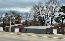 951 W ELM, Lebanon, MO 65536