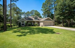8303 Sevilla Street, Navarre, FL 32566