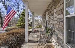 140 BUNKER HILL Road, PRINCETON, NJ 08540