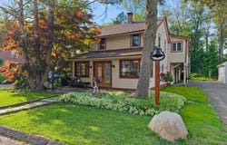 7 Sears Place, East Hampton, CT 06424
