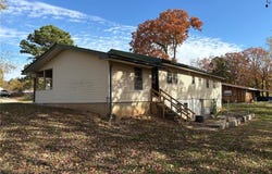 29 Spruce, Viburnum, MO 65566