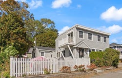 11 Marsh Ave, Beverly, MA 01915
