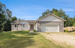 8420 N Echo Valley Drive, Irons, MI 49644