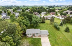 540 4th Street E, Wanamingo, MN 55983