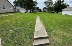 1158 Beverly Drive, Lebanon, MO 65536