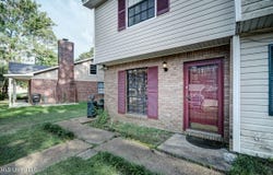 100 Eager Street, Clinton, MS 39056