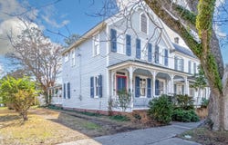 230 E Queen Street, Edenton, NC 27932