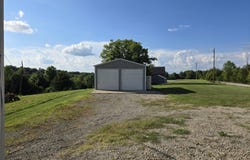 1535 Bowman Ln, Taylorsville, KY 40071