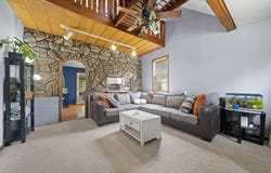 1127 Crosby, ROCKFORD, IL 61107