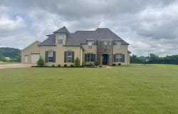 5322 Grays Valley Drive, Hernando, MS 38632
