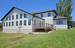 605 202nd St, Milford, IA 51351