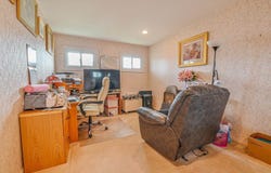 39 Primrose Lane, Hempstead, NY 11575