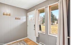 3436 Creekside Drive, Anchorage, AK 99504
