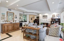 121 N Almont Dr, Beverly Hills, CA 90211