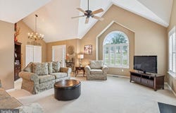 302 S BROOKSIDE DR, OXFORD, PA 19363