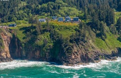 54150 S BEACH RD, Neskowin, OR 97149