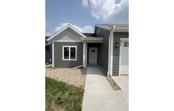 803 Vineyard Court, Cambridge, WI 53523