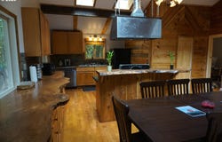 71010 E MCFARLAND Rd, Rhododendron, OR 97049