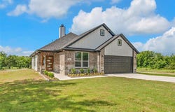 504 E Ball Street, Tom Bean, TX 75489