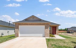 1216 Foal Drive, Guthrie, OK 73044