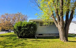 1320 1st Avenue E, International Falls, MN 56649