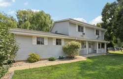 713 Aber Ct, Waterford, WI 53185