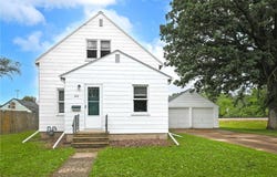 913 12th Avenue SE, Austin, MN 55912