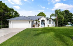 1655 4th Avenue SW, Vero Beach, FL 32962