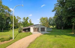 10366 Fenner Avenue SE, Delano, MN 55328