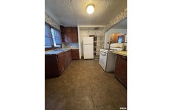 605 Gragg Street, Centralia, IL 62801